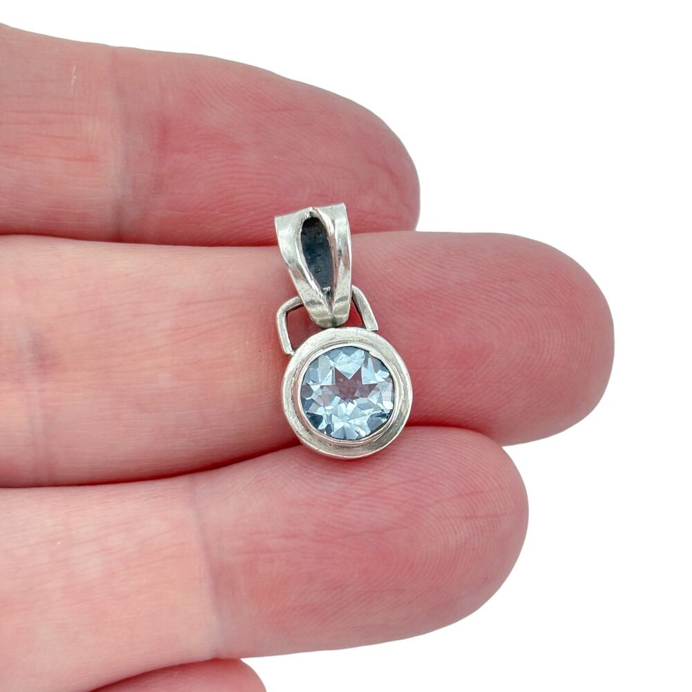 Vintage Sterling Silver 925 Blue Topaz Pendant